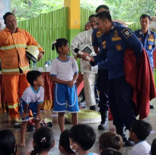 DPKP Kota Cirebon Beri Pemahaman pada Anak tentang Pencegahan Kebakaran